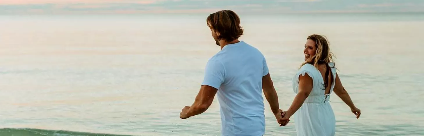 Couple Beach Run Waves Barefoot Love